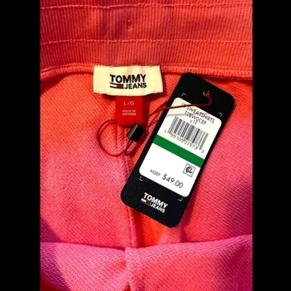 TOMMY JEANS NWT Pink Badge/Logo Knit Drawstring Waist Shorts w/Pockets/LG